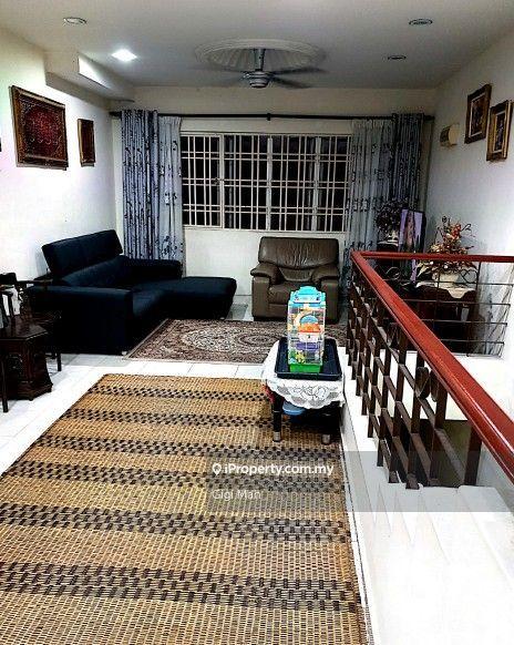 Cheras @ Taman Lagenda Mas 1st Floor Townhouse for Rent