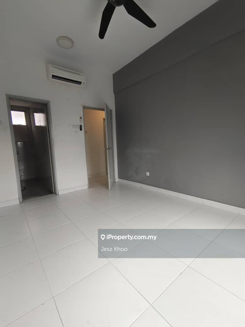 Well Kept Condition, Partly furnished,