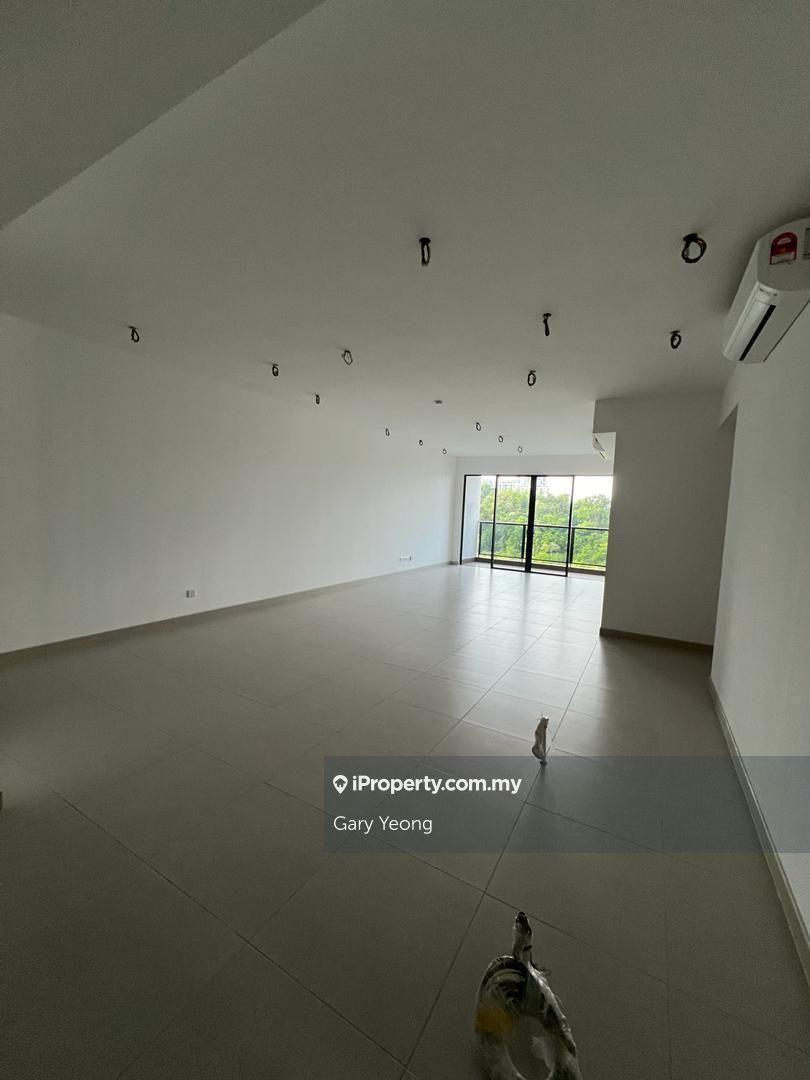 Brand new unit for sale in astrea