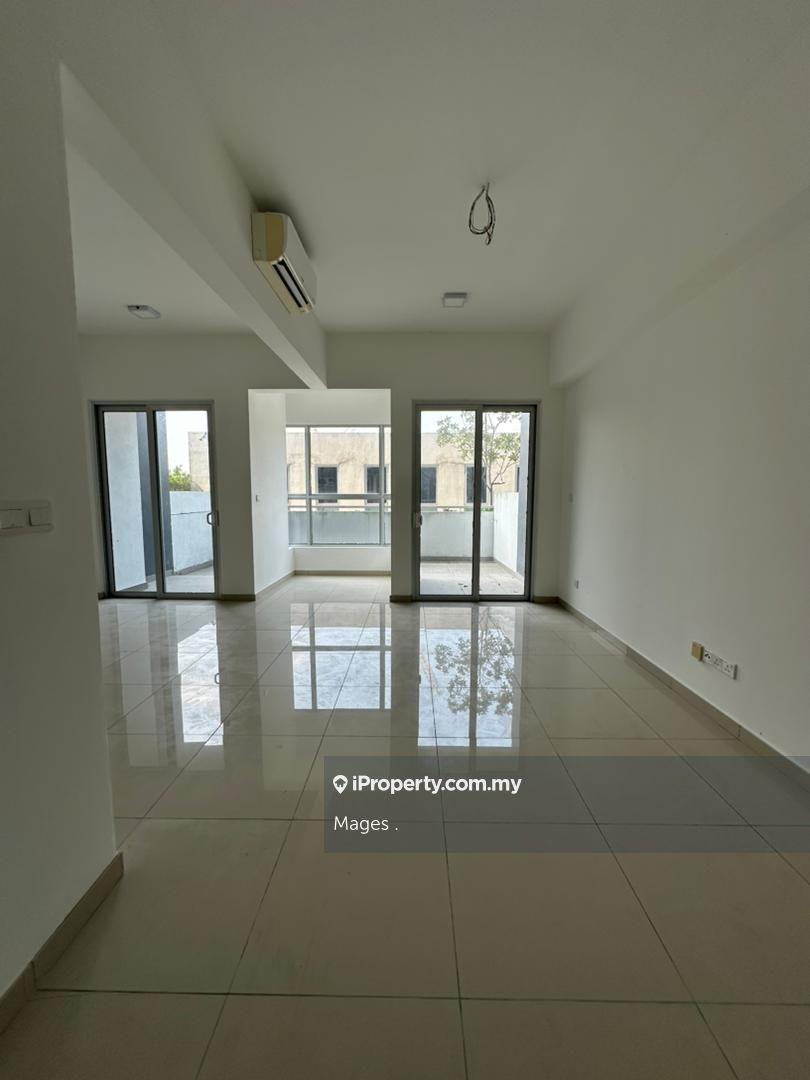Nadayu 63 studio for sale