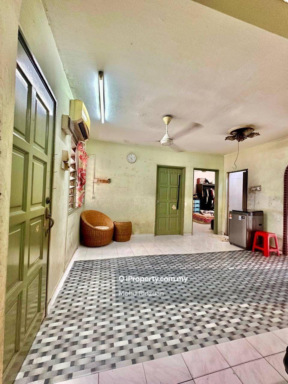 End Lot Flat Sri Indah Taman Sri Indah Cheras Selangor For Sale