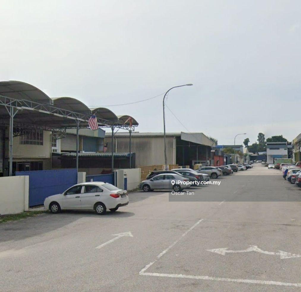 2.5 Storey Semi-D Factory For Sale