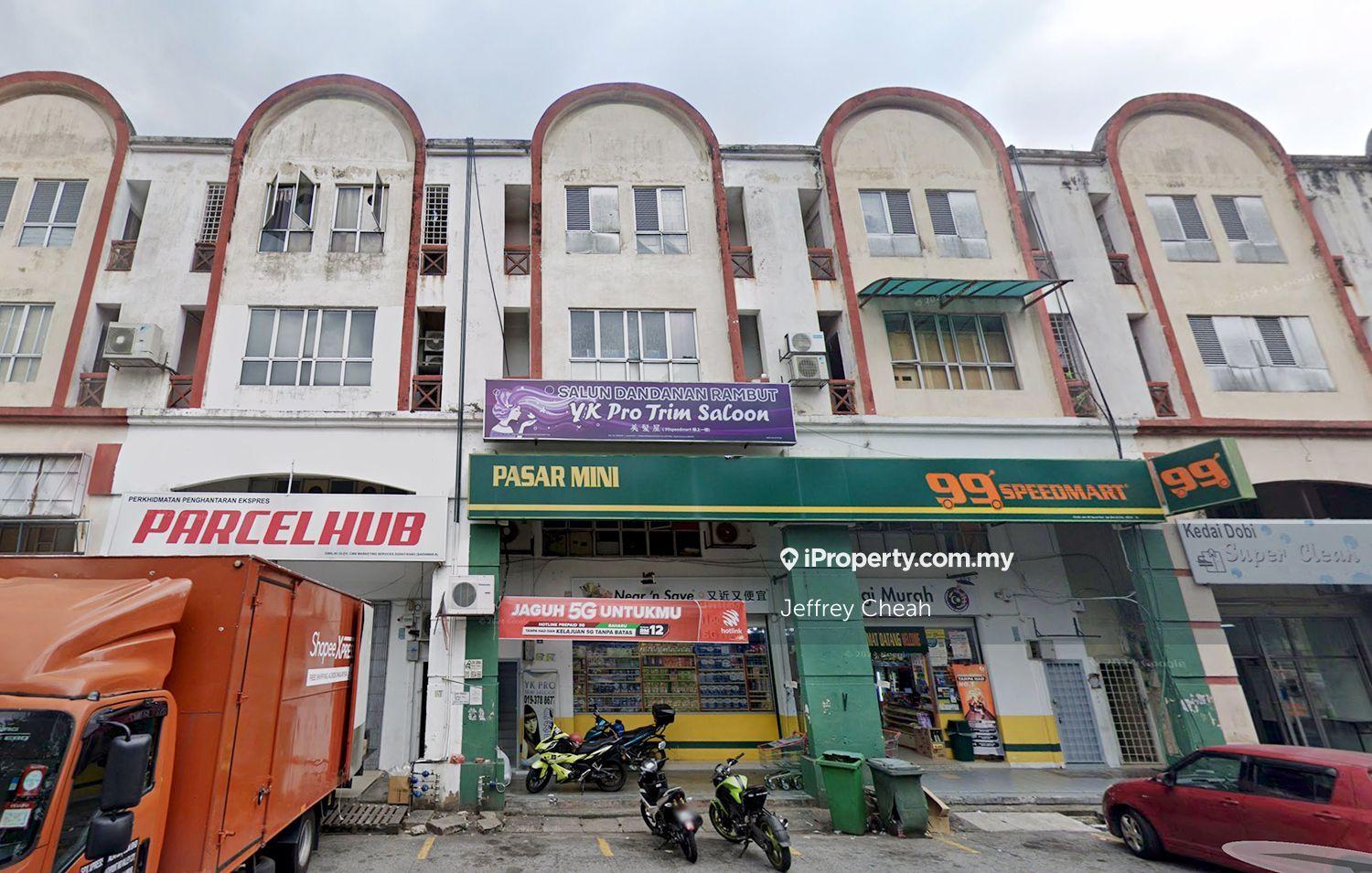 4 storey shop ROI 5.2%
