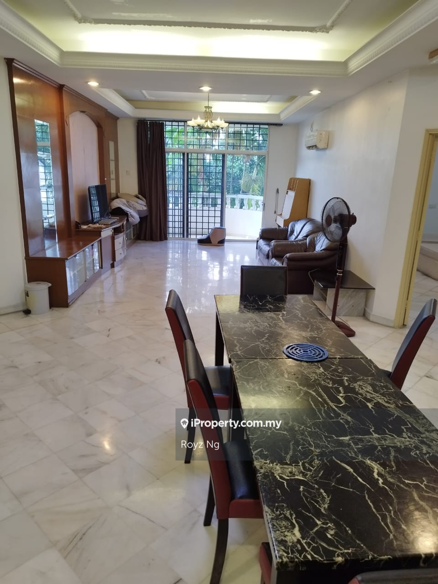Stulang Villa 3 Rooms Fully furnished