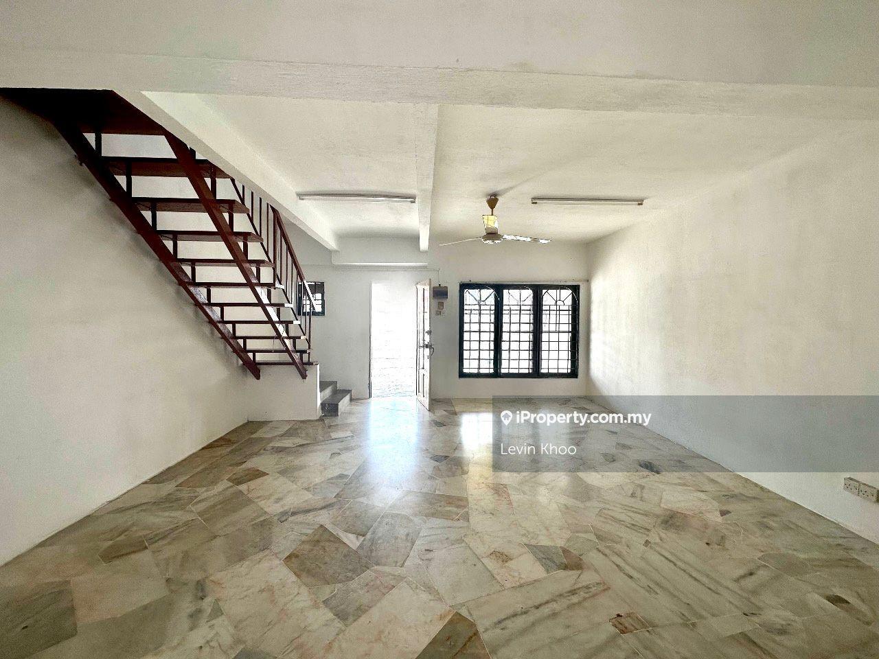 Rawang 2 Sty Terrace End Lot @ Bandar Country Homes Desa 1 , Rawang
