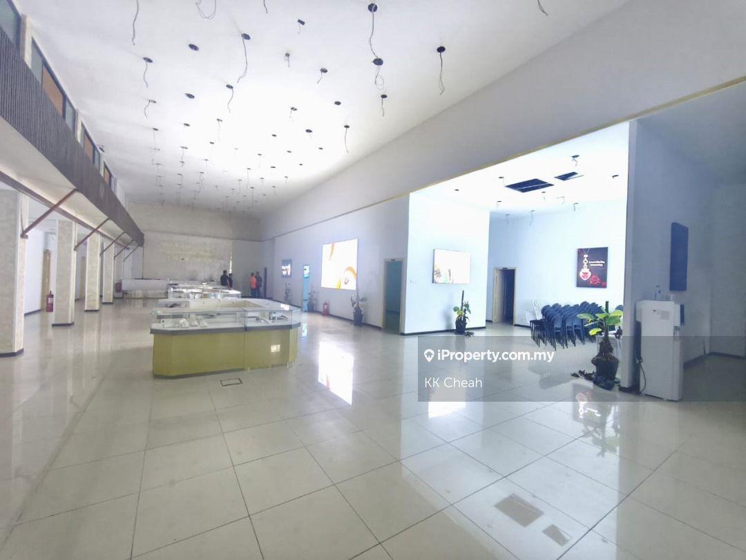 Facing Main Road Detached Factory for Rent at Selayang