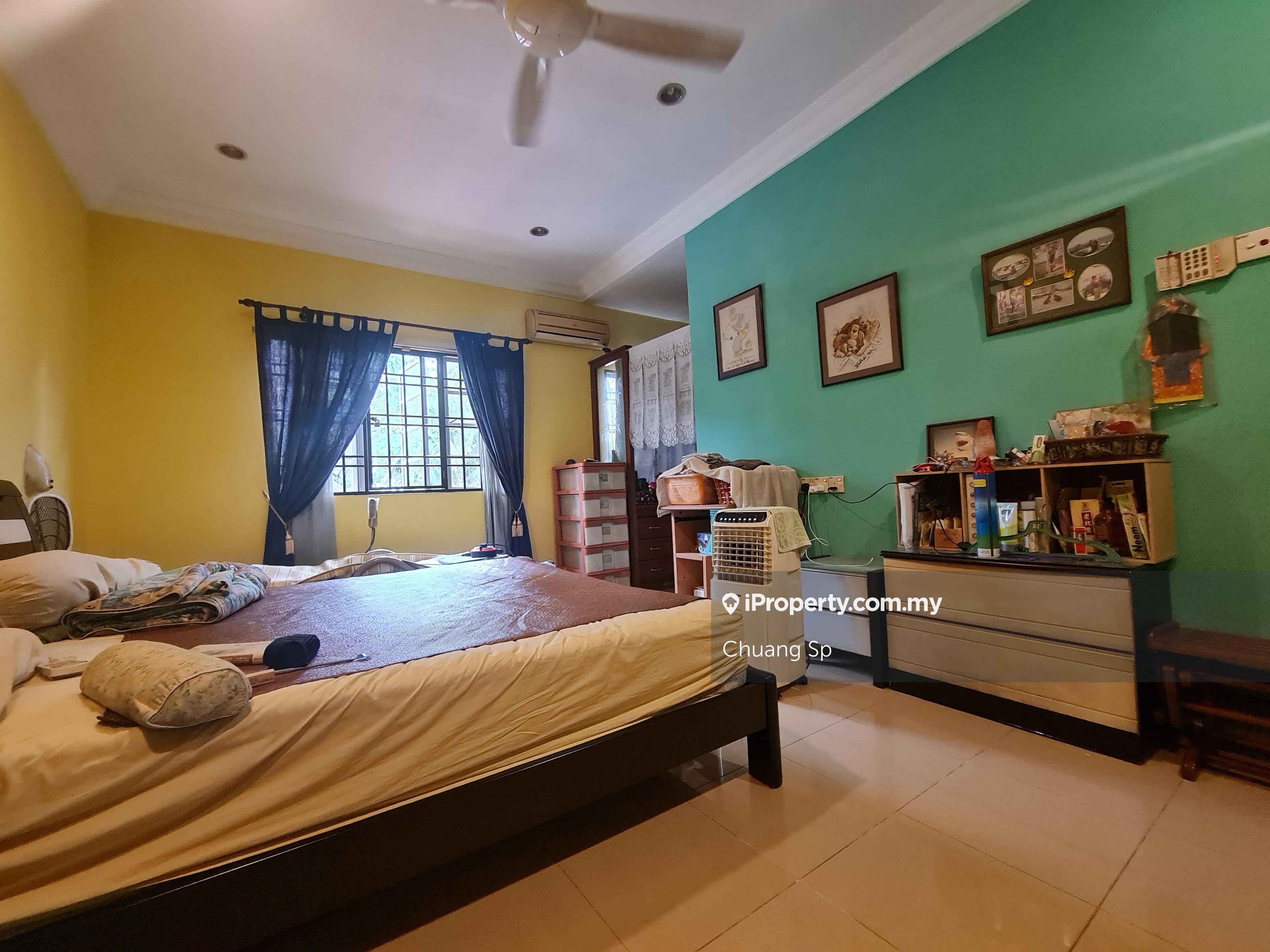 Sd10 2sty house 22 x 80 walking ditance to park mrt grocery store