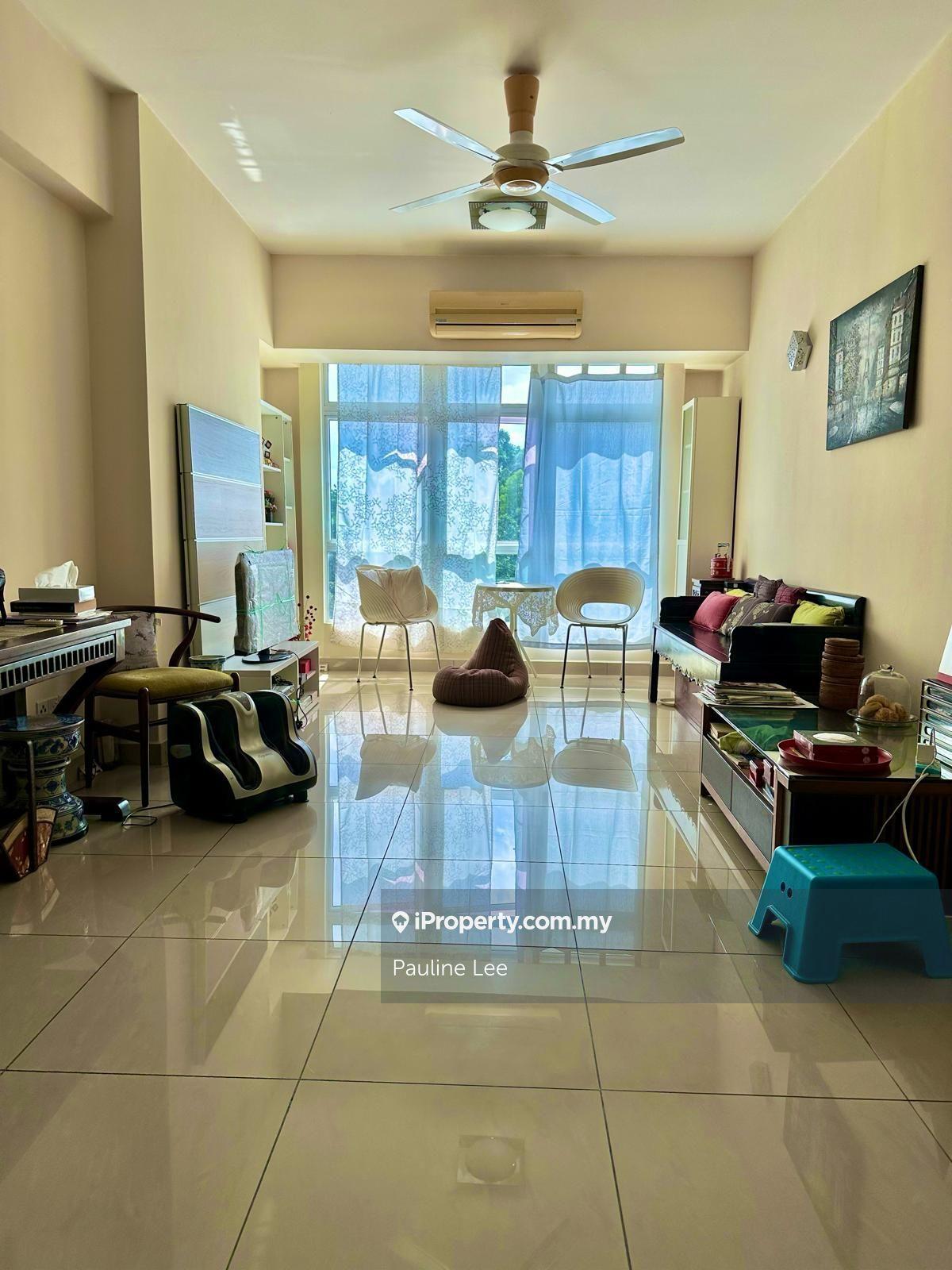A well maintained unit.