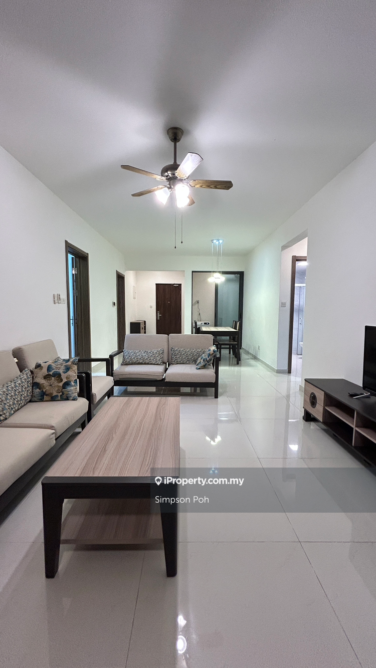 Nice unit 3 bedroom Starview Bay Forest City