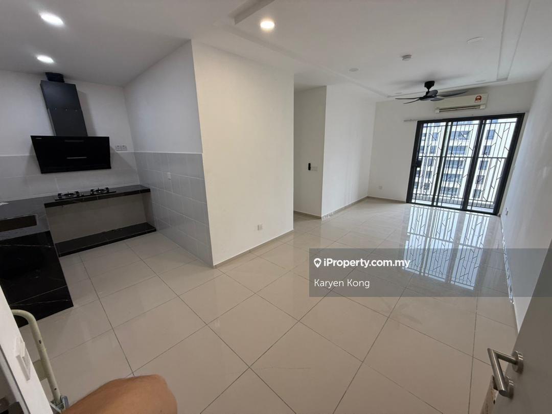 Kitchen Cabinet Brand New Unit Ready Move In