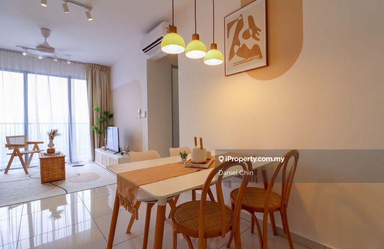 Fully furnished unit/ ID Design unit /  Few units on hand 