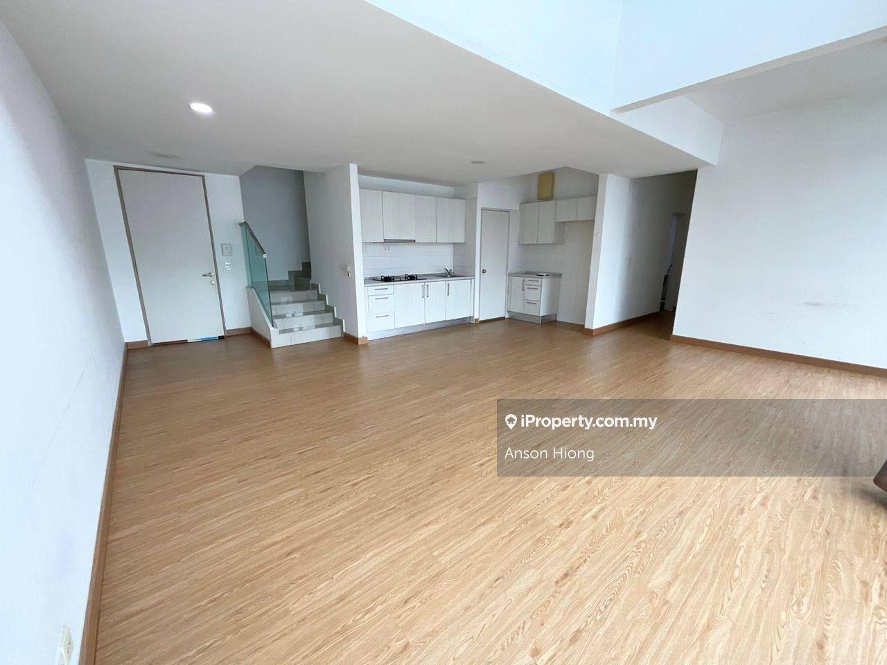 Greenfield Apartment Tampoi 