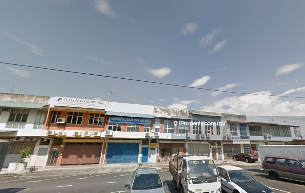 Double Storey Shop