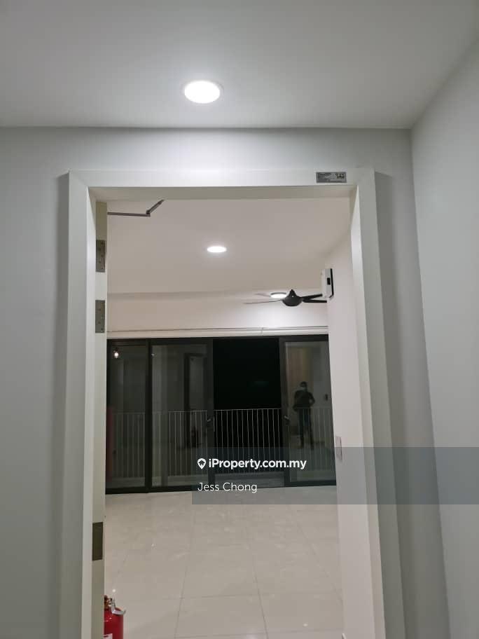Paisley Tropicana Metropark 2 bedroom unit For Sales 