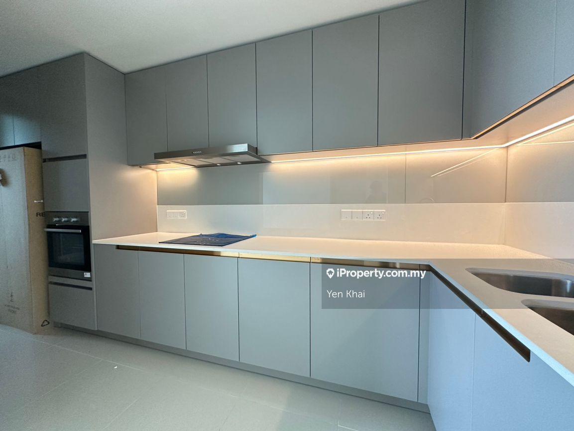 Serviced residence for Sale
