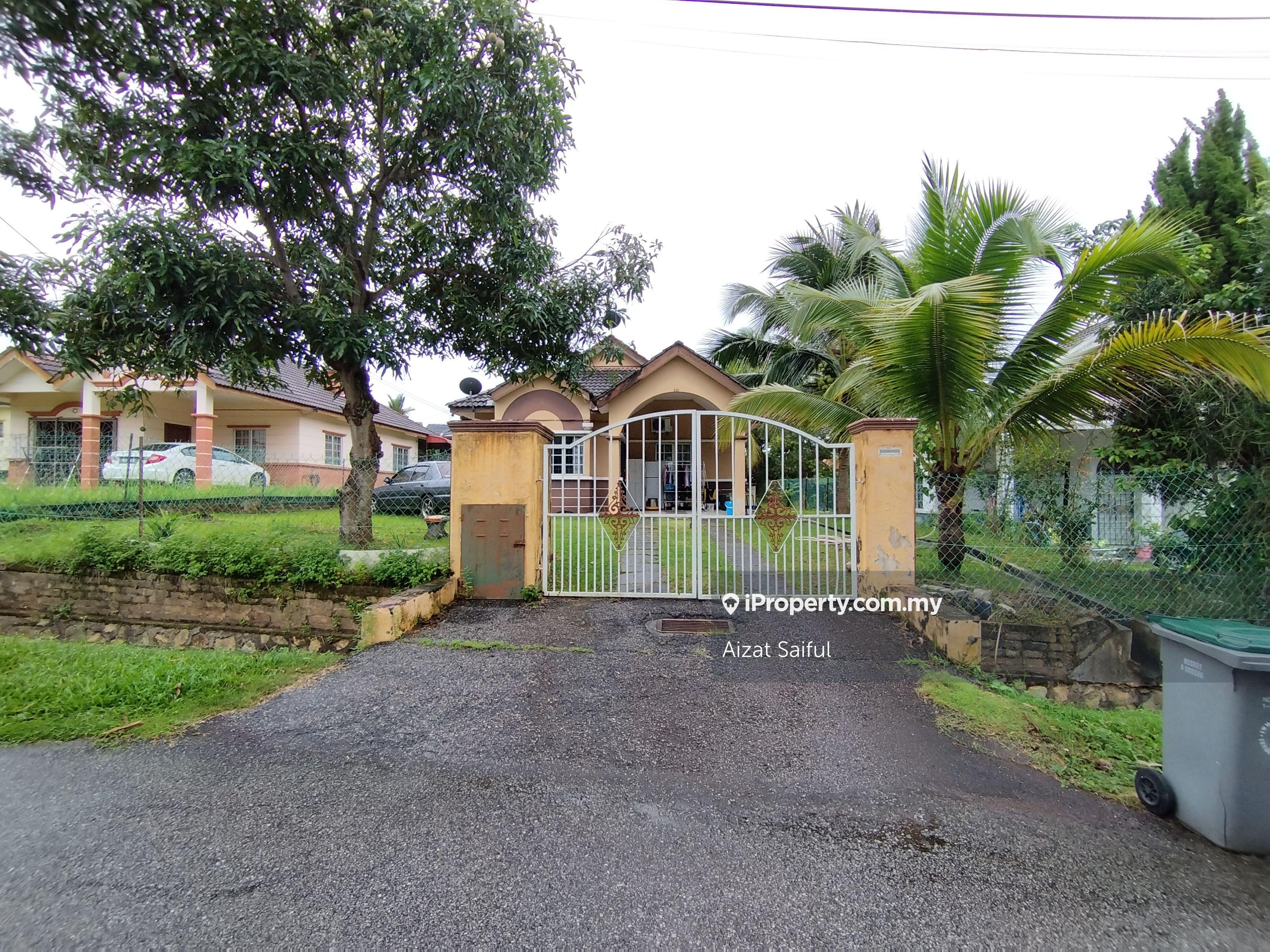 Non Bumi Single Storey Bungalow House Taman Lavender Height, Senawang