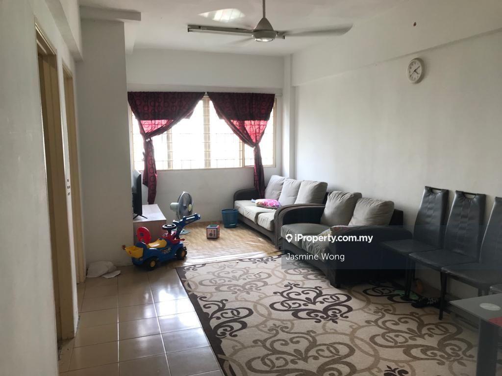 Meranti apartment subang jaya for sell Nearby lrt station 