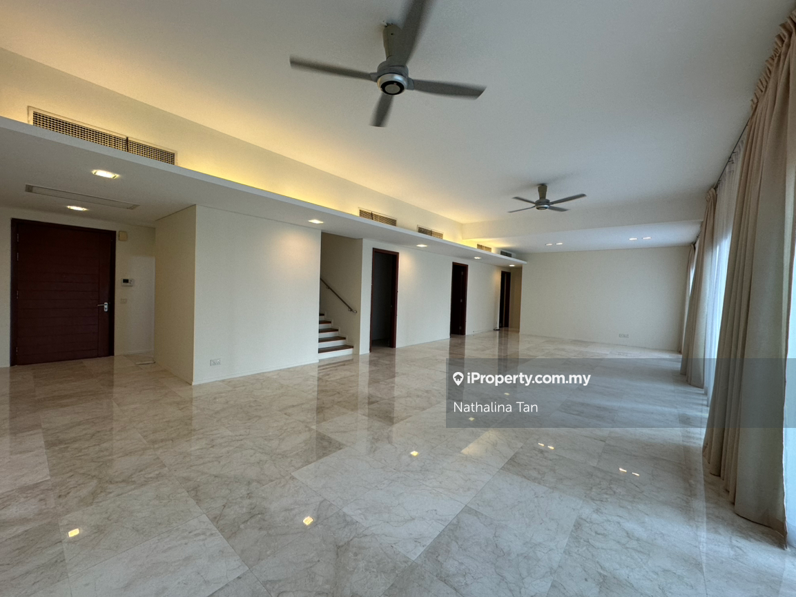 Dua Residency duplex. 600m to KLCC park & golf course. 1km to iskl. 