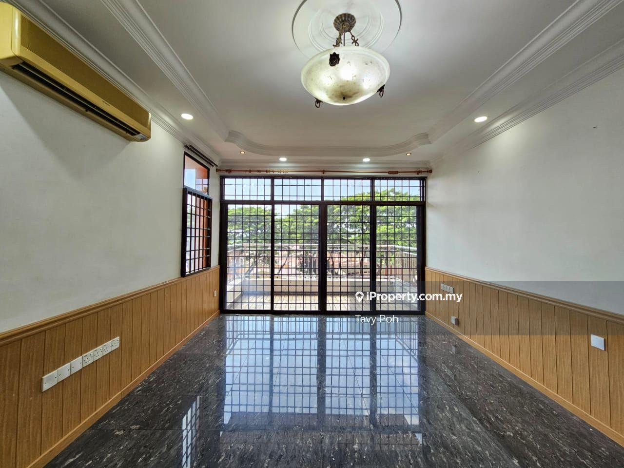 Condo Gembira Condominium Greelane