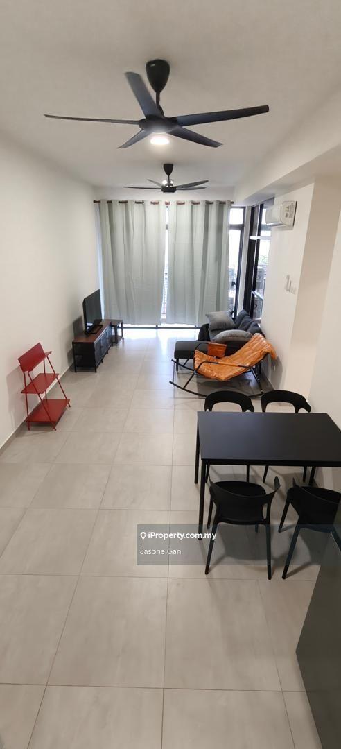 The Quartz 2 Rooms Fully Furnished 5 Mins to Aeon Jusco 2 Parking Lots