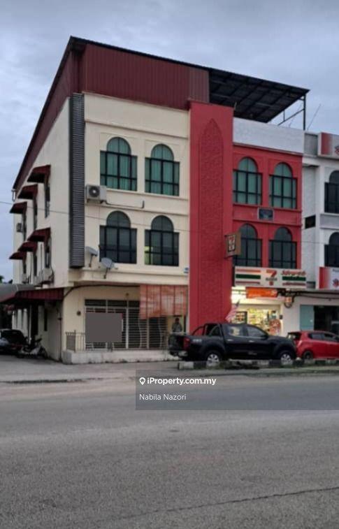 Rumah Kedai (Wisma Seri Setia) untuk Dijual @ Bandar Kota Bharu