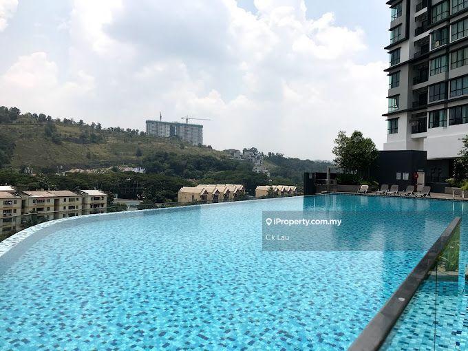 Rare Gem in Old Klang Road-1 min to KTM, Freehold & low density!