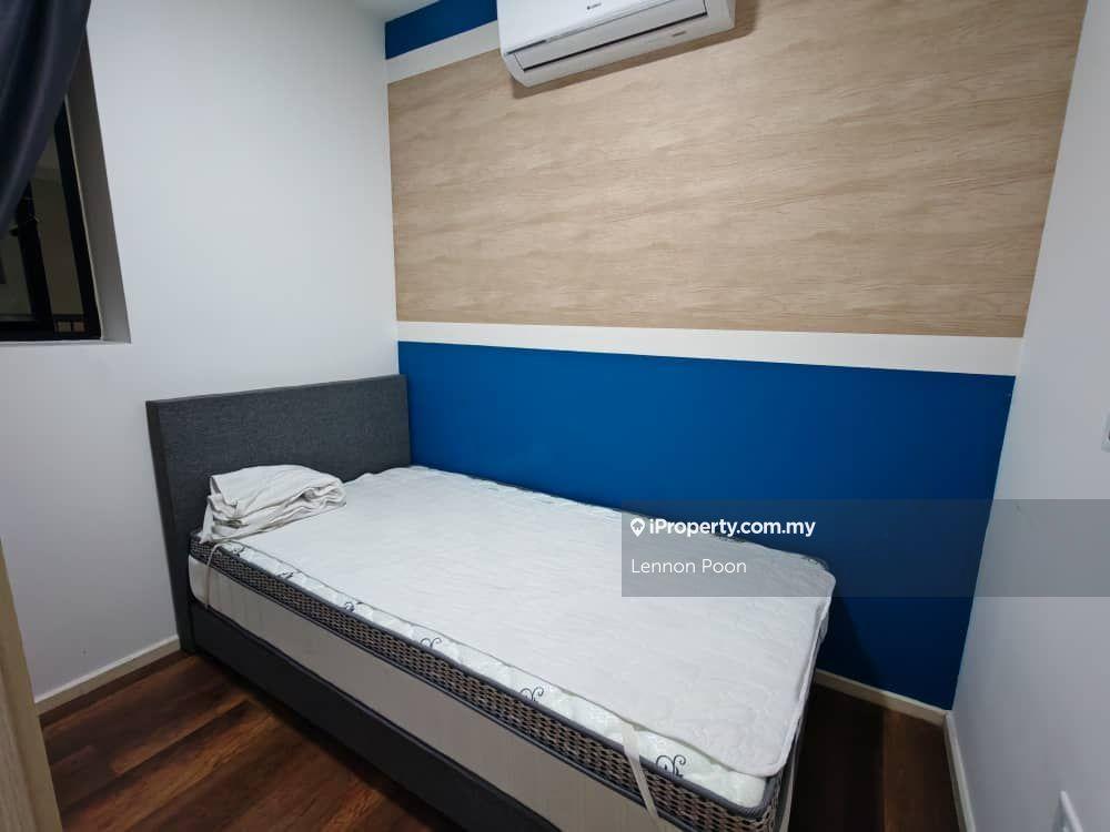 Sqwhere Sungai buloh small room available now