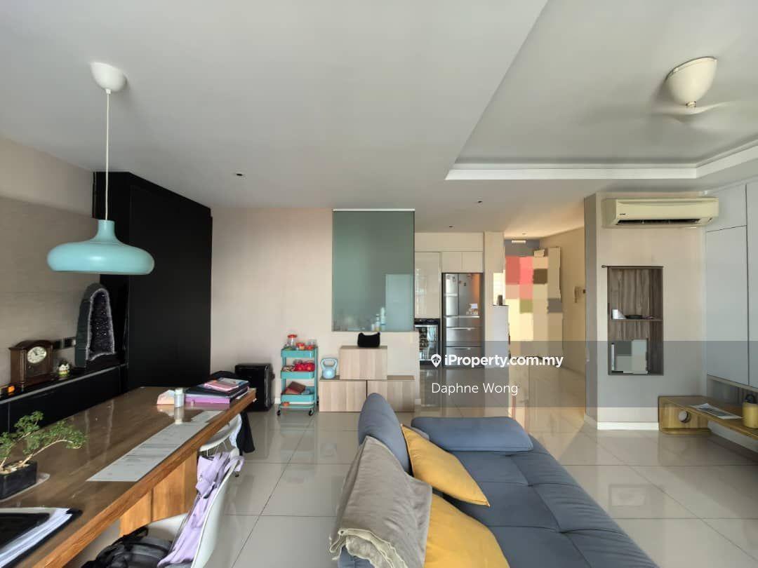 Renovated Unit, 2 Bedrooms, Converted bigger Master room, Call me now!