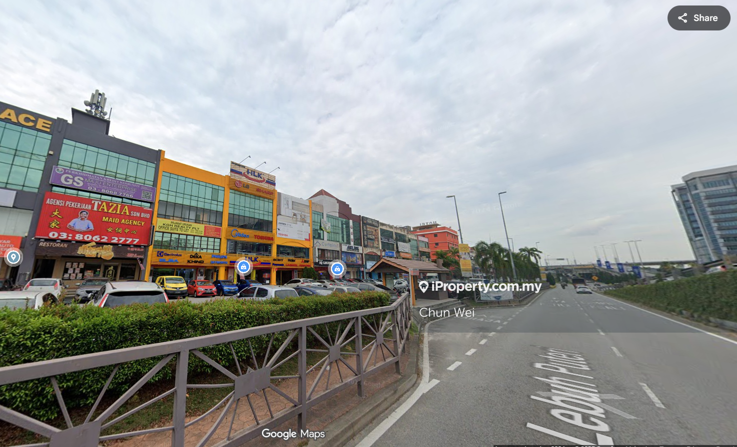 Main road, first floor, 25x80, bandar puteri 2 puchong 