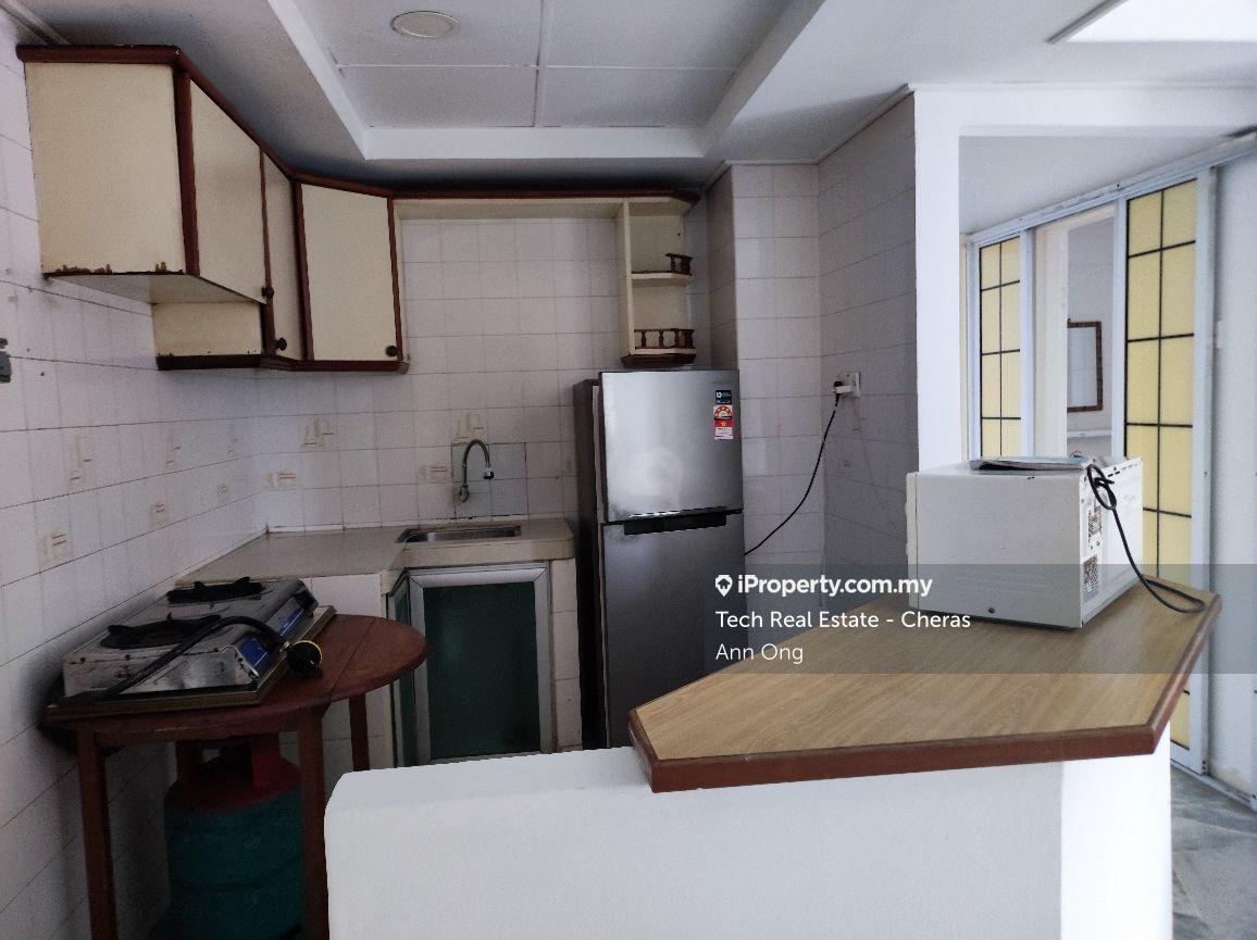 1r1b Rm400k Mutiara villa bukit bintang freehold