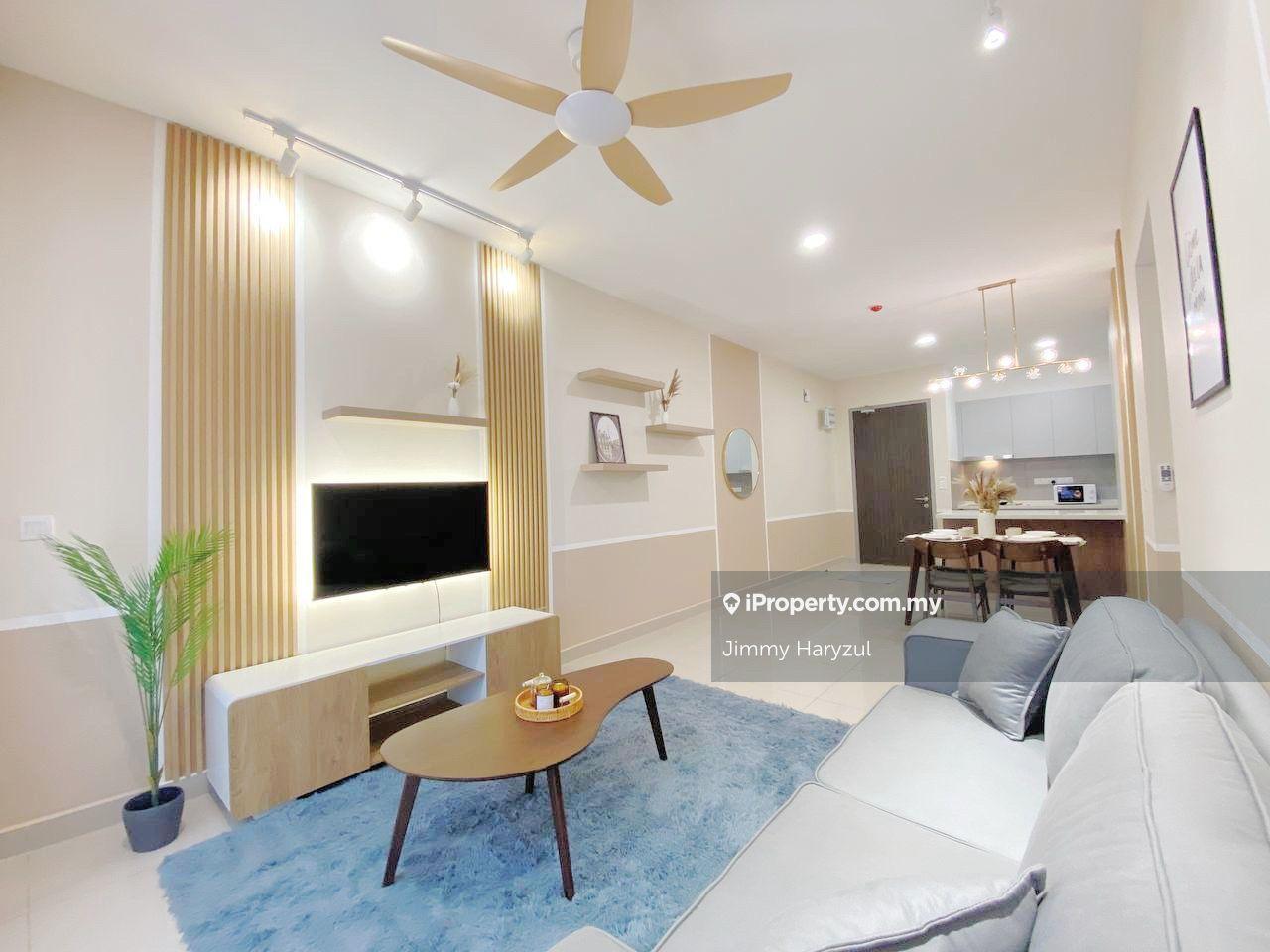 Fully Furnished Art Deco Home, Near Aeon Maluri & Urban Area