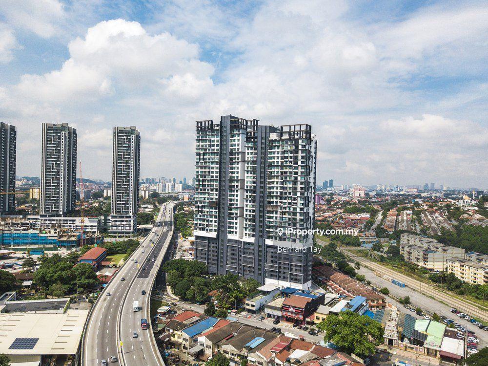 Freehold Partly Furnished Condo KTM D'Sands Residence Old Klang Road 
