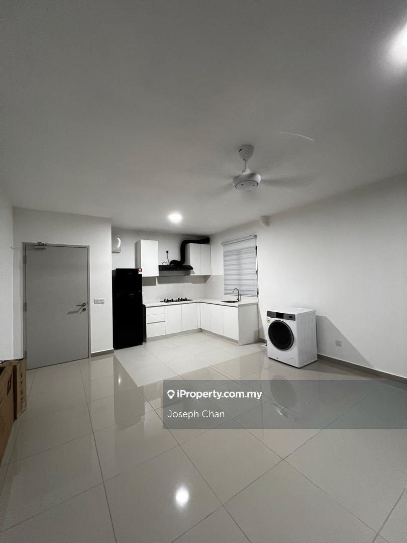 Huni Condominium Eco Ardence