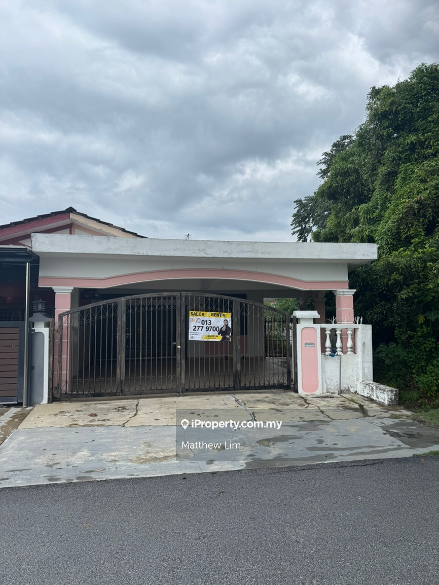 Seremban taman makmur templer single sty corner with extra land