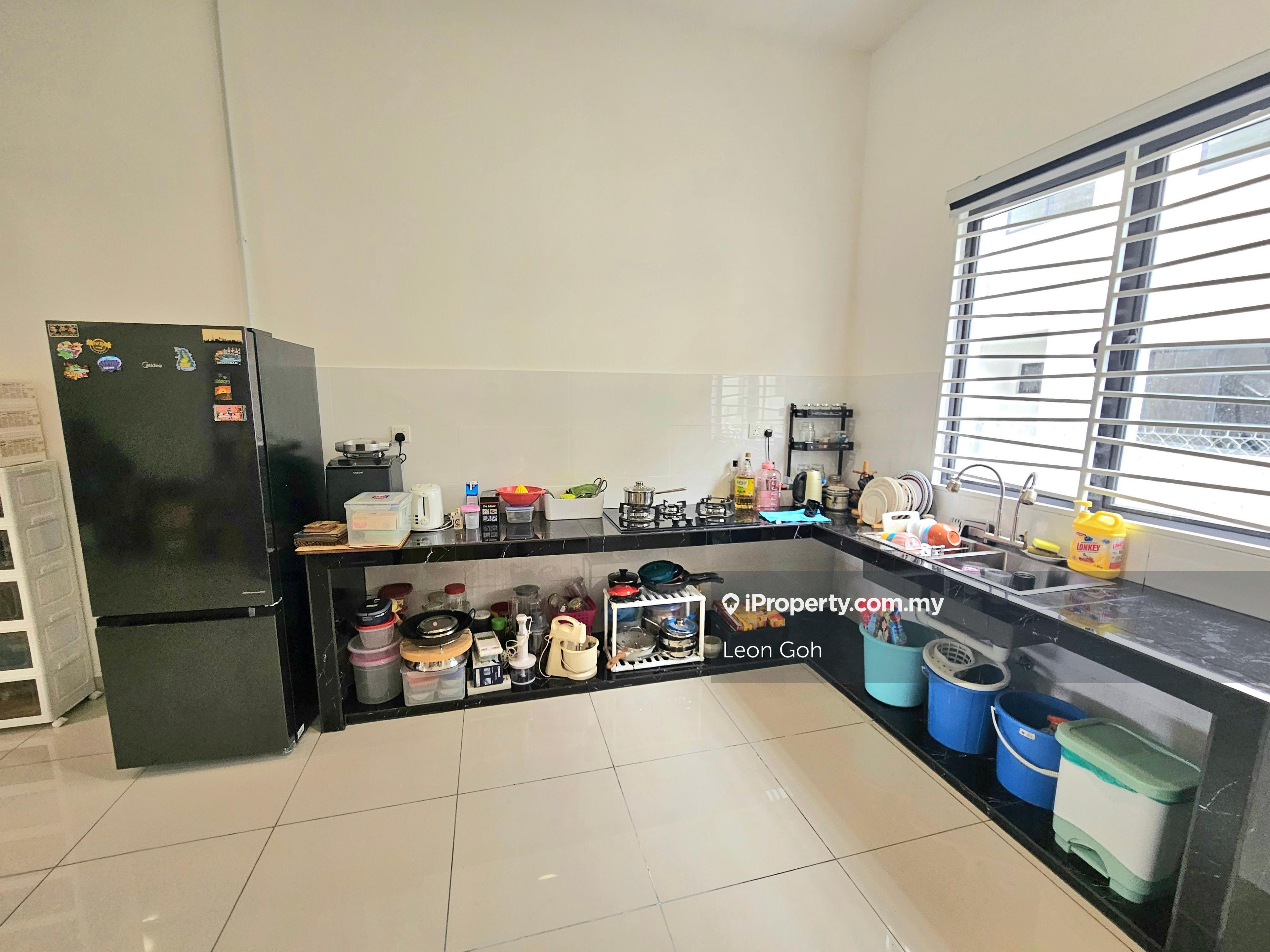 Rimbayu Link House For Rent