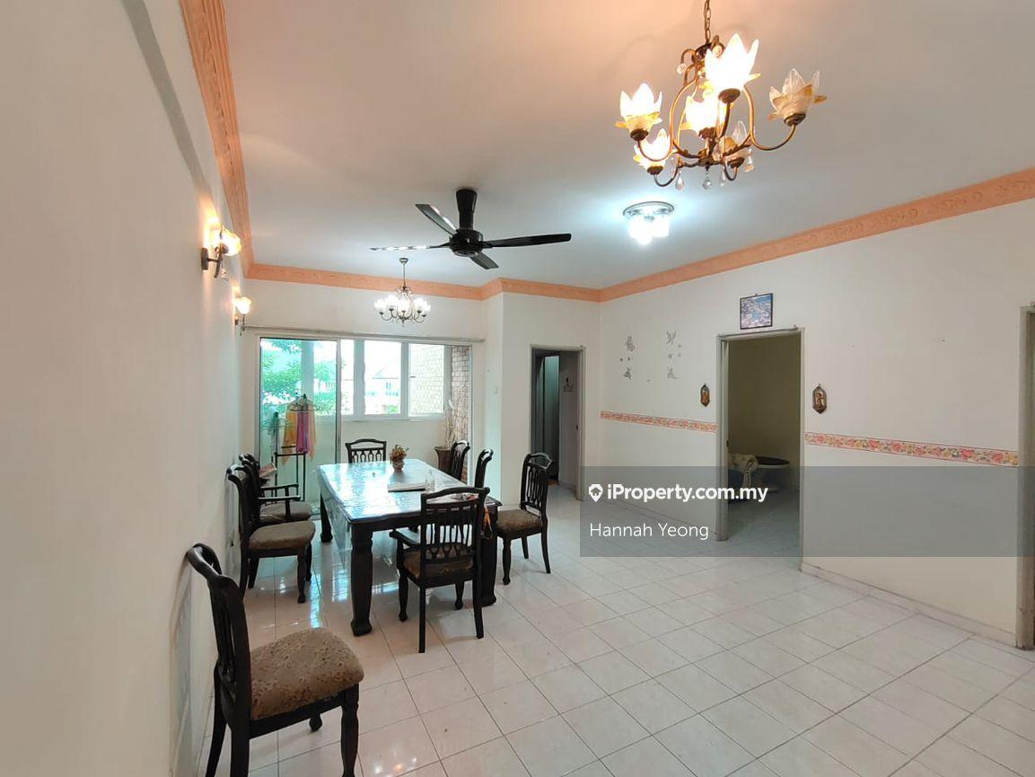 3 Bedroom Unit in Sungai Long at Green Acre For Sale