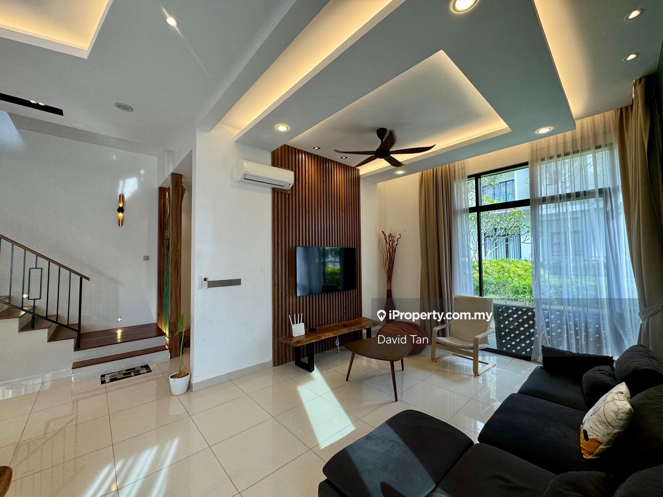 Maple Residence Laman View For Sale 2 Storey Corner Link with Big land