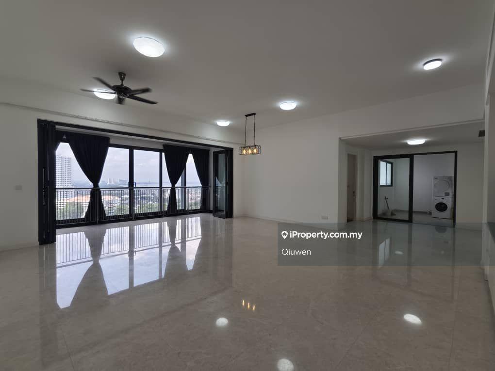 The Astaka @ 1 Bukit Senyum Partially Furnished
