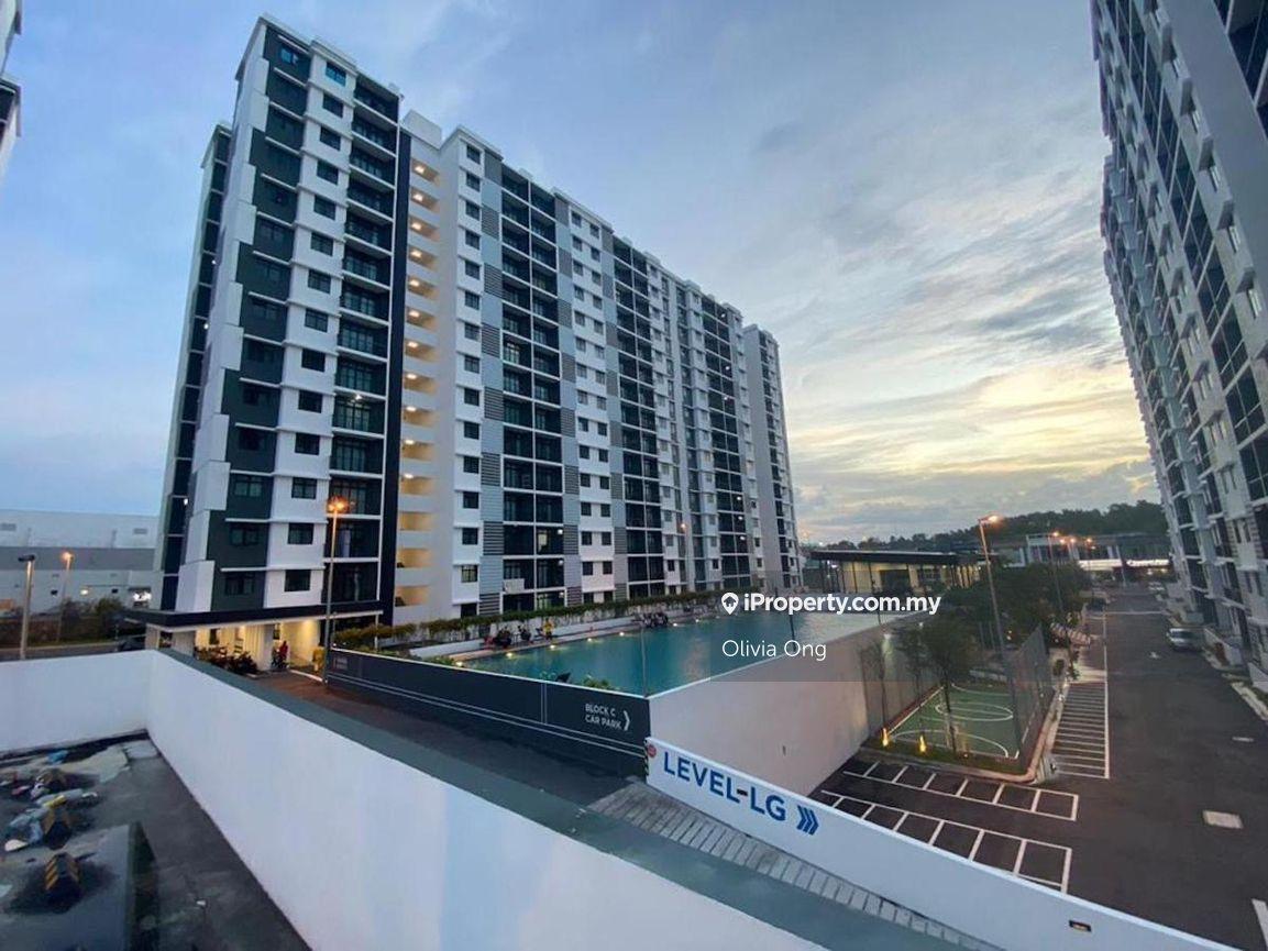 Desaru one and only apartment free furniture free legal fee full loan