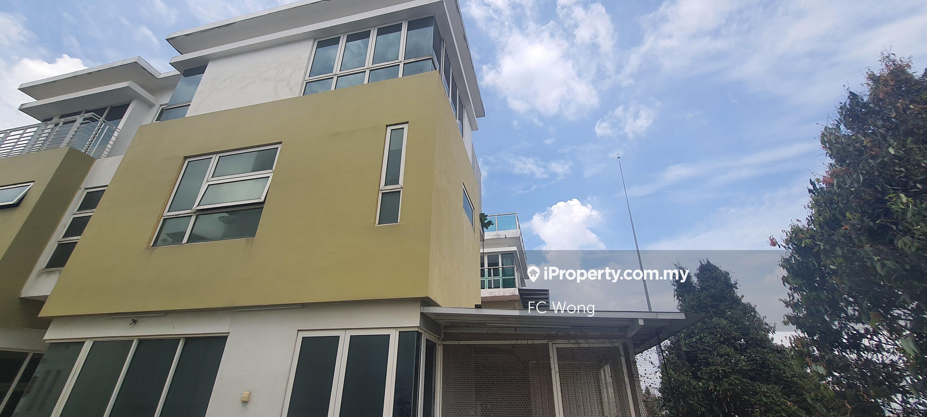 Laman Granview 3 Storey Bungalow 3825 Sf 5r 5b In Saujana Puchong Sell