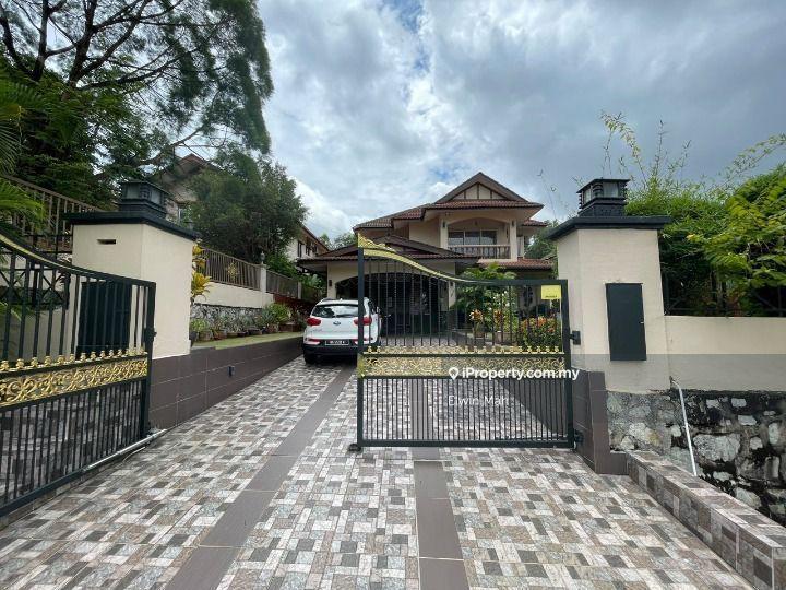 Nice & Renovated 2 Storey Bungalow Near To School, Aeon & Surau