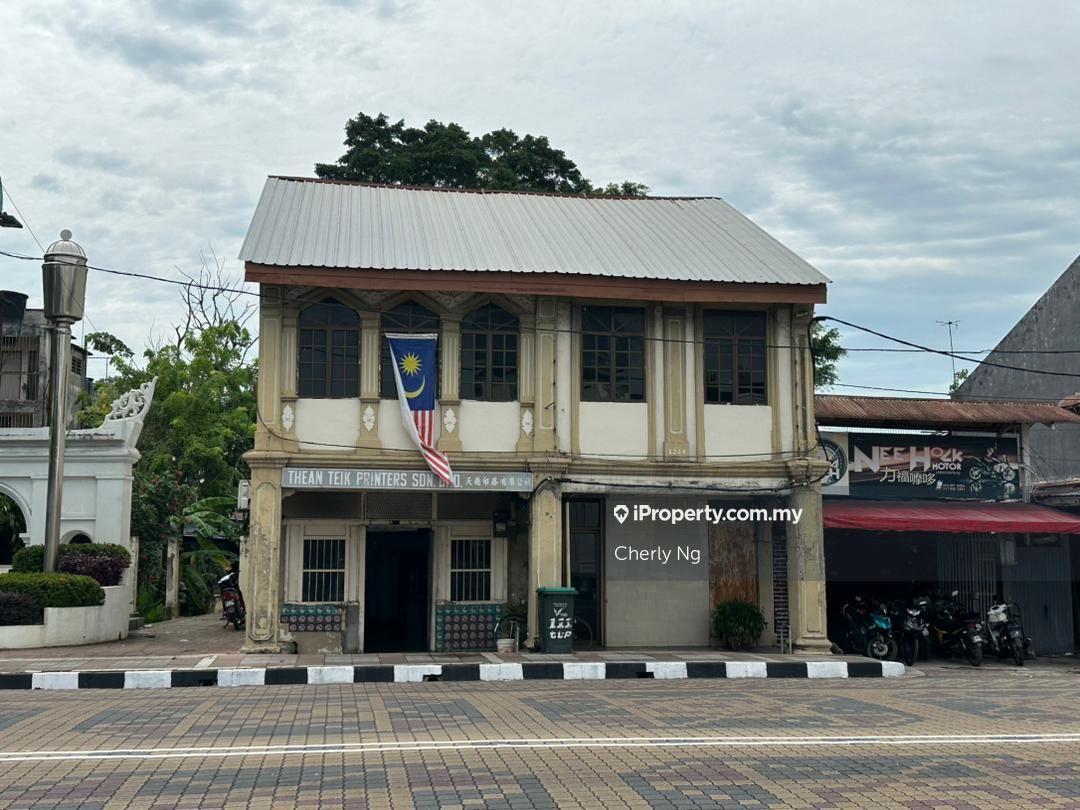 Pekan Melayu Heritage Shop For Sale 