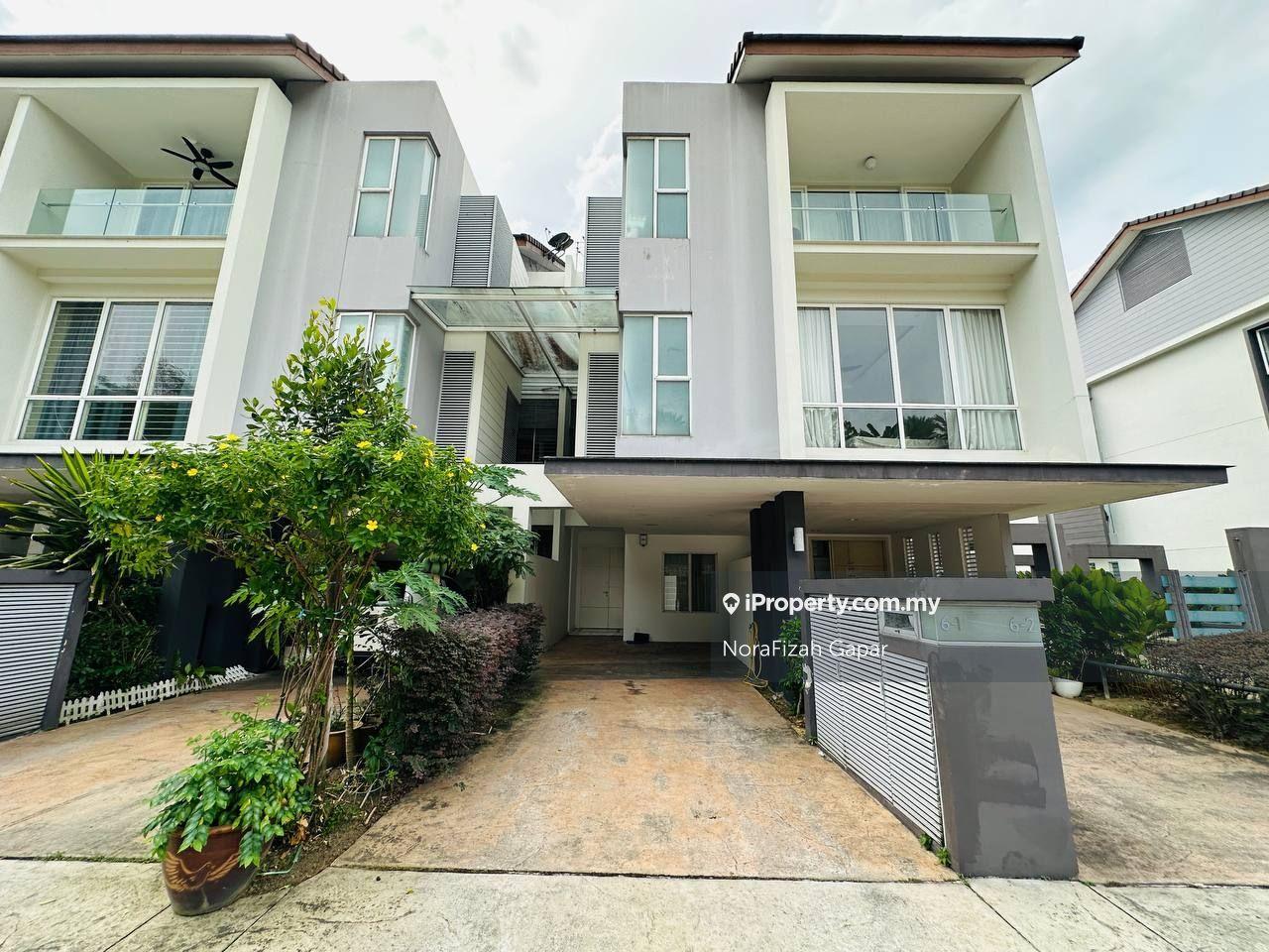 Fully Furnished Luxury Townhouse for rent Sunway Challis Damansara
