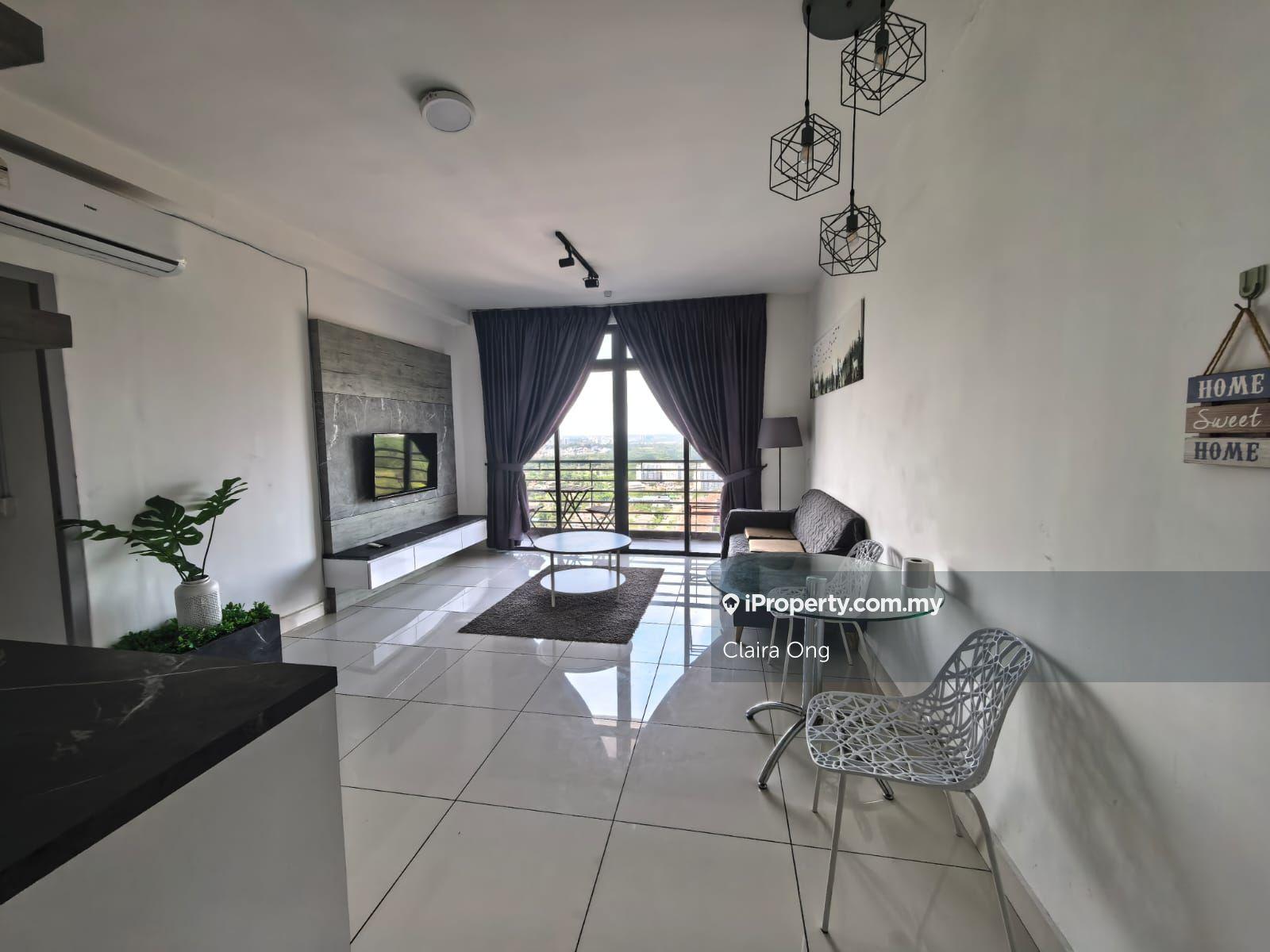 Fully furnished with balcony / Facing Midvalley / Nearby Town Area