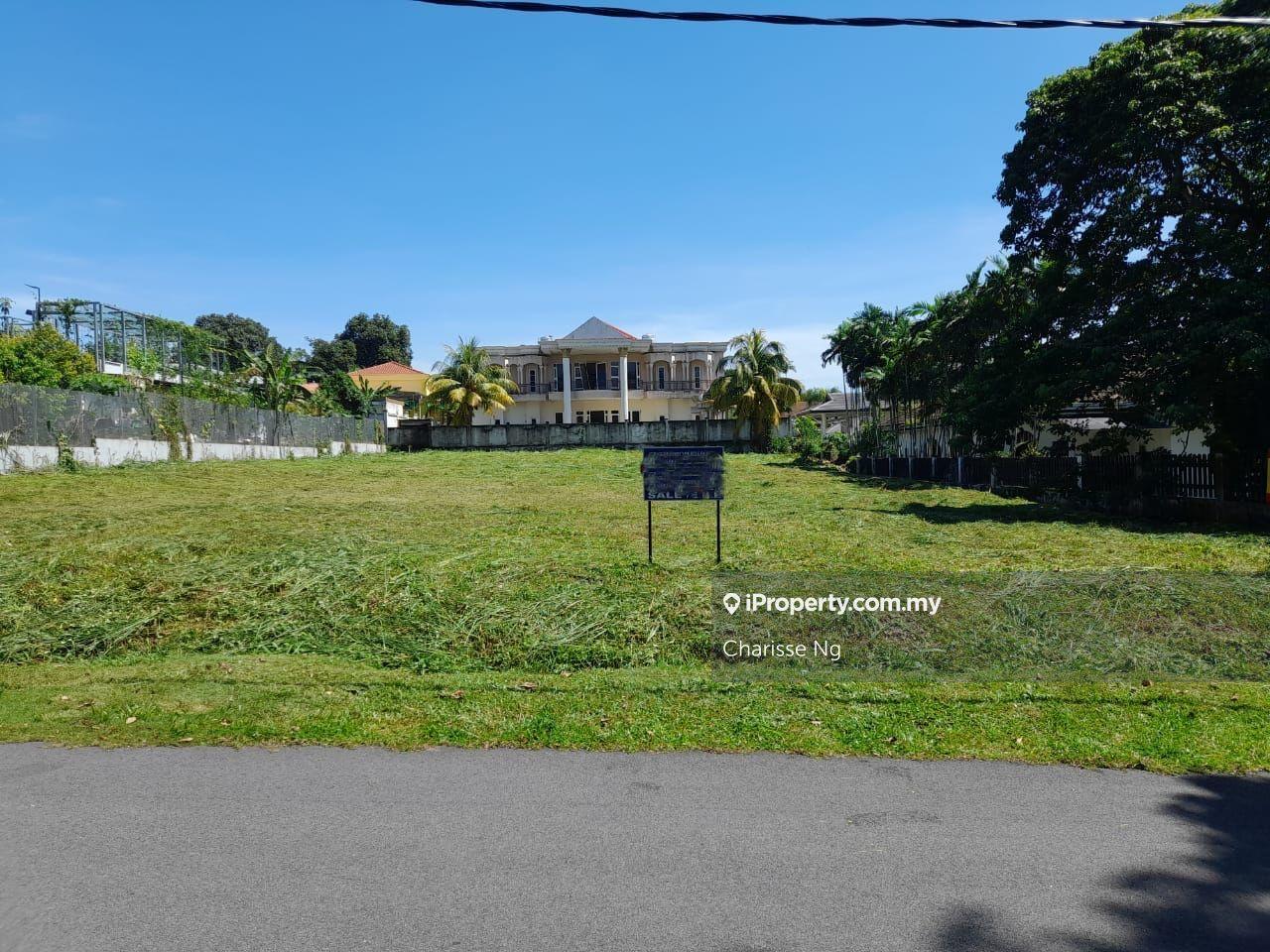 Flat Land with Big & Spacious