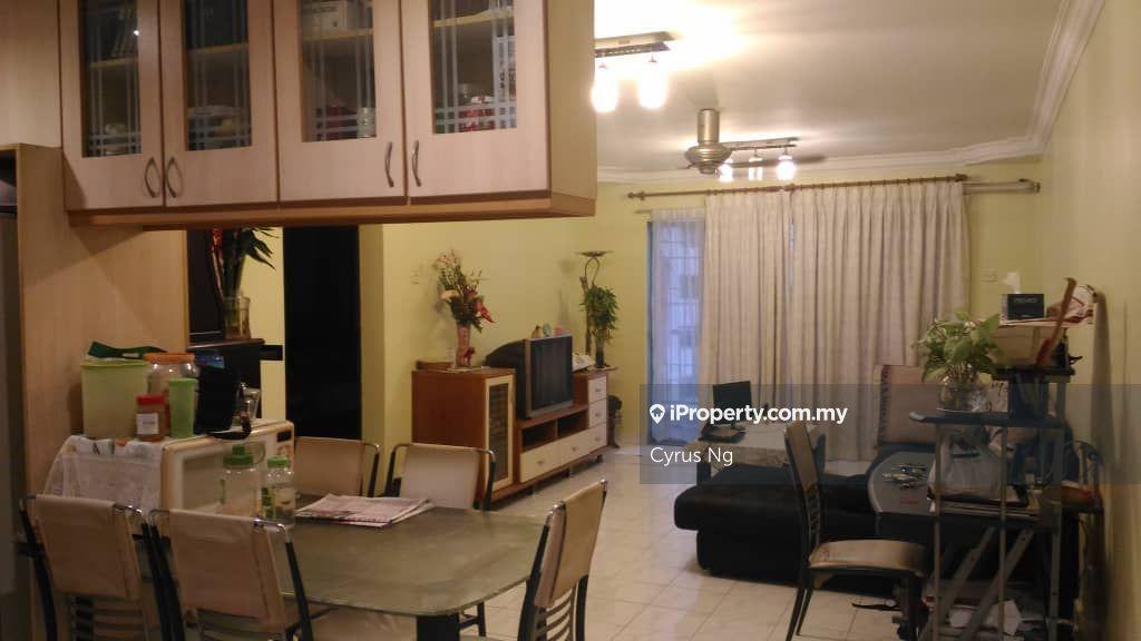 Desa Sri Puteri-B Apartment located at Desa Petaling, KL
