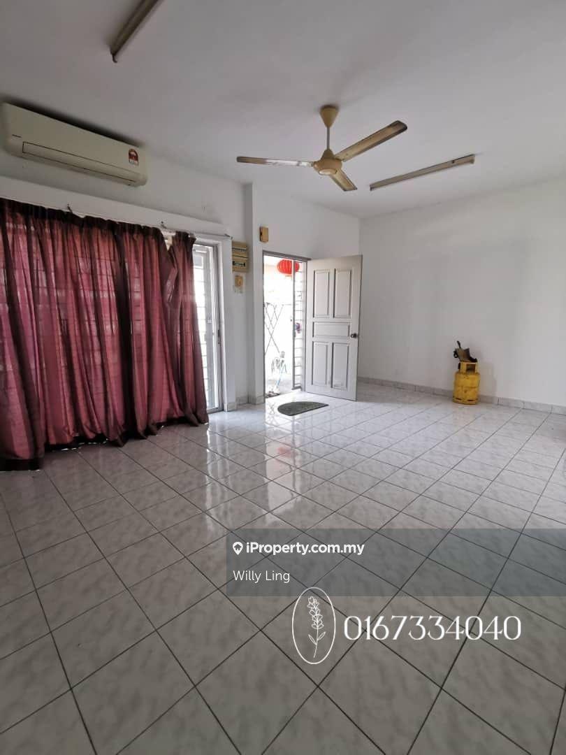 2 Storey Bandar Botanic cassia Partially Furnished For Rent
