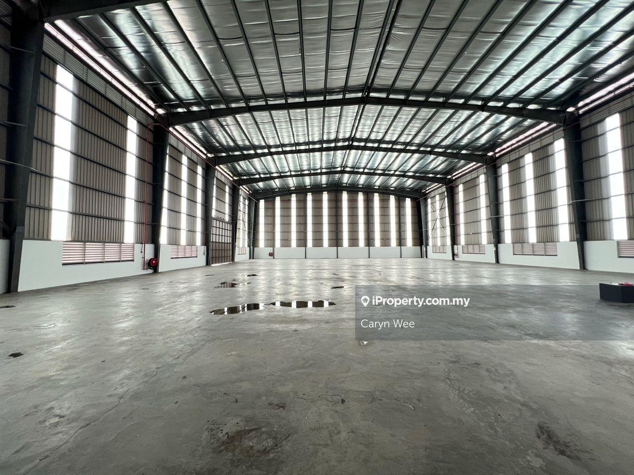Detached factory with 3-sty office for sale at Mokara Kota Kemuning