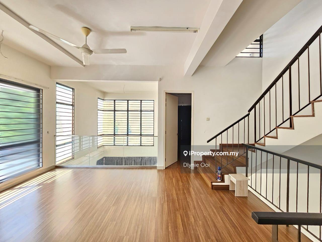 Best Deal3-Storey Terrace Corner@Pearl Residence Bandar Mahkota Cheras