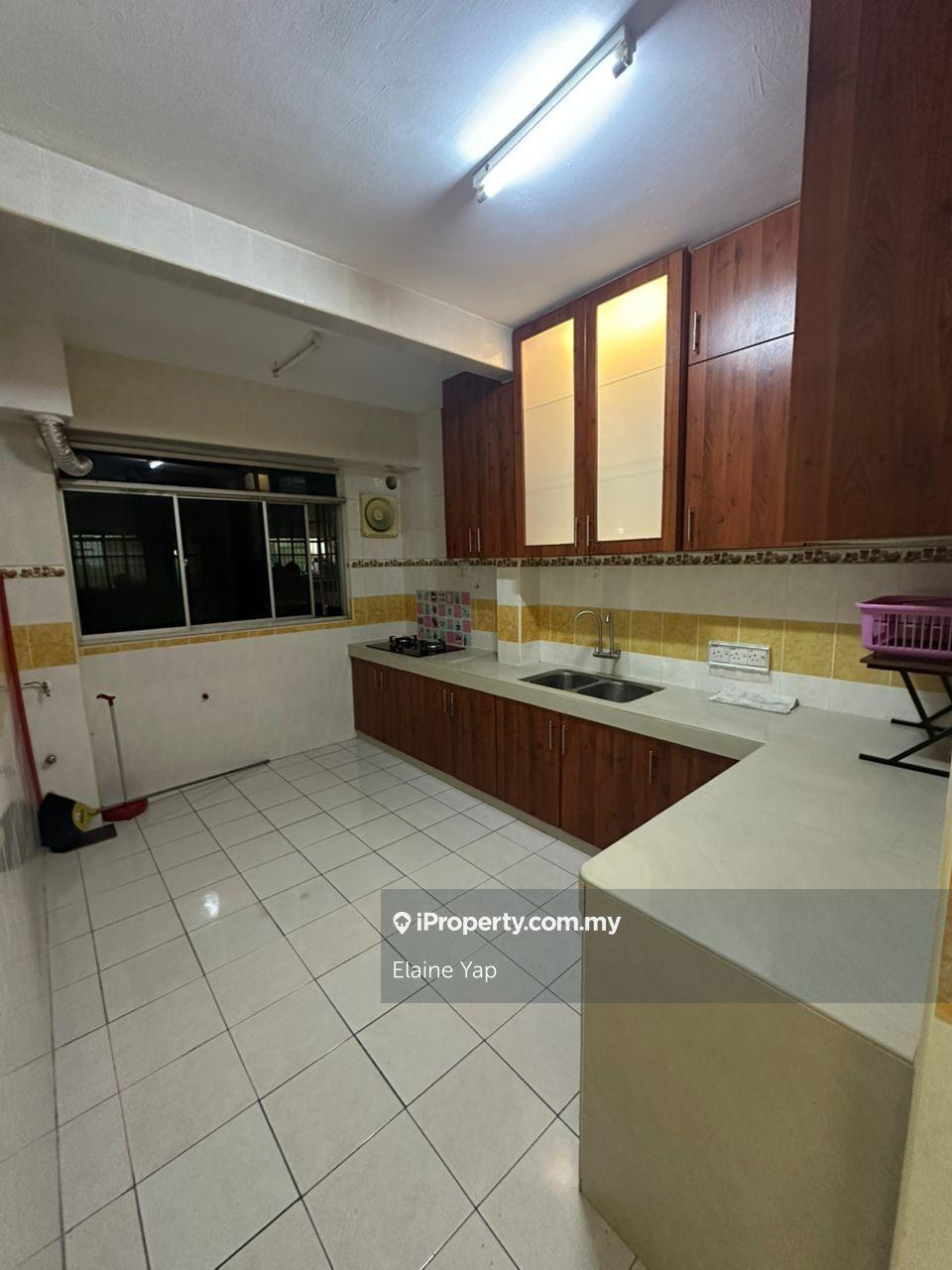 Magna Ville Apartment @ Selayang For Sales